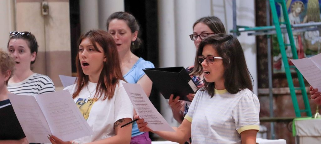 image of singers